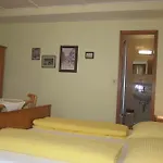 Sonne Bed